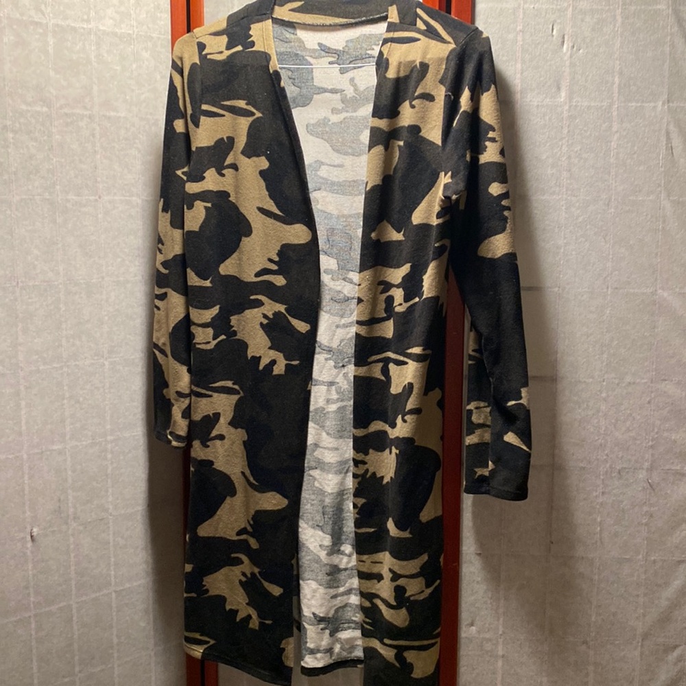 Camouflage sweater Sz S/M